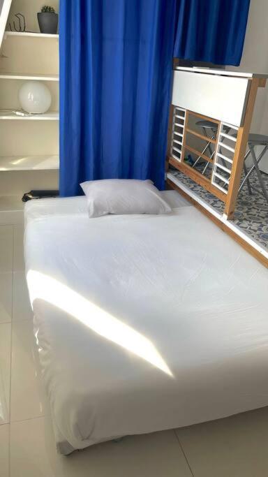 *Blanche Pigalle* - Studio Calme Paris Centre ภายนอก รูปภาพ